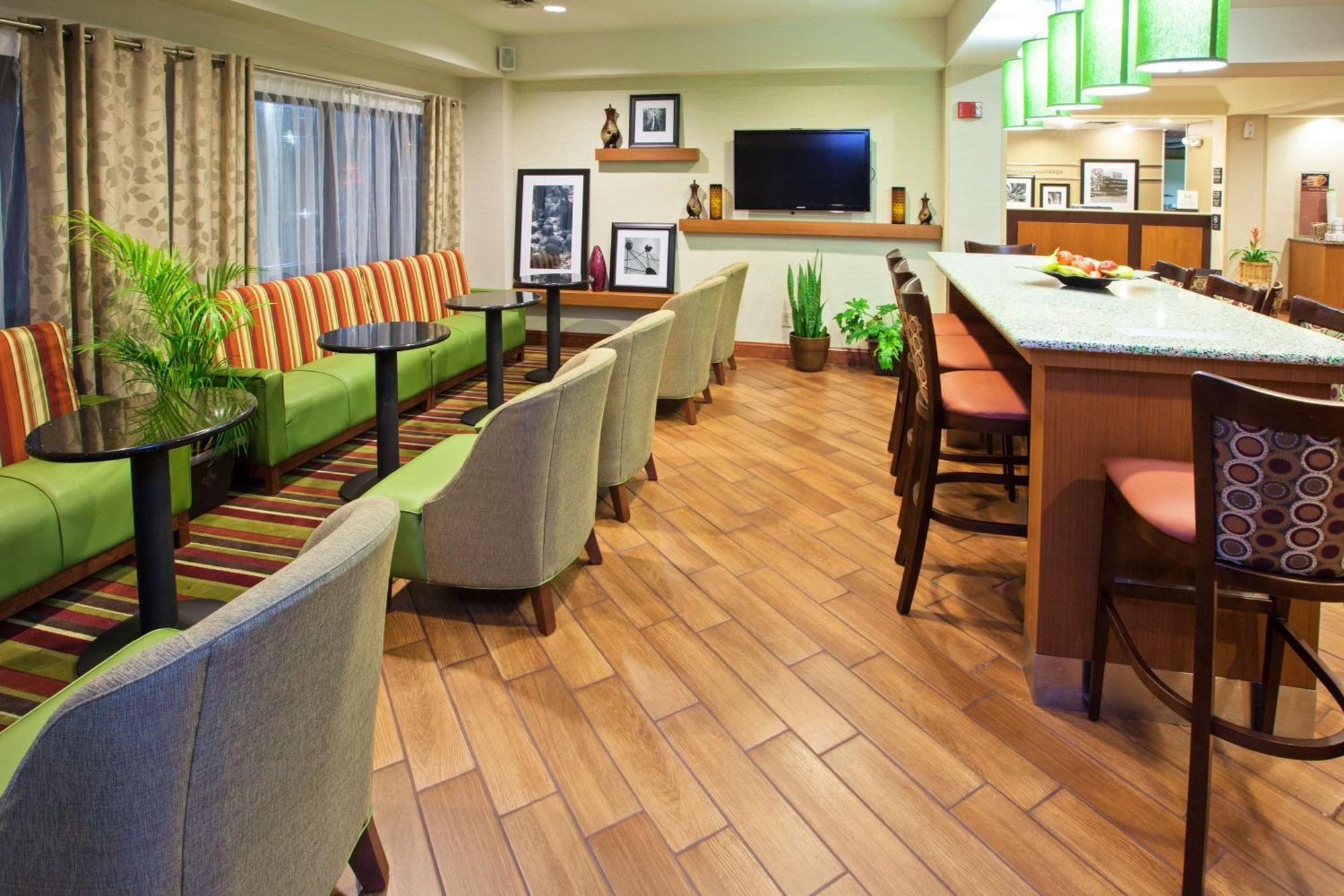 Hampton Inn Hixson Екстериор снимка